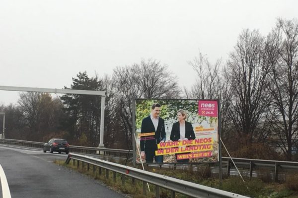 Kartnigs_Kartnig_Werbeprofi_Aussenwerbung_Mobile Tafel02