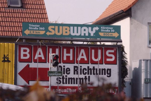 kartnig_aussenwerbung_Hinweisschild_01